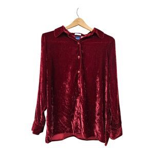 Red Velvet Womens Top M Button Up Shirt Classic Holiday Preppy Christmas Party